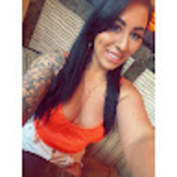 Meet your Posher, Bre - Picture 1 of 1